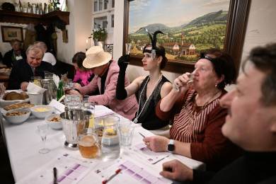 Košt slivovice v Brusném se nesl v prvorepublikovém stylu