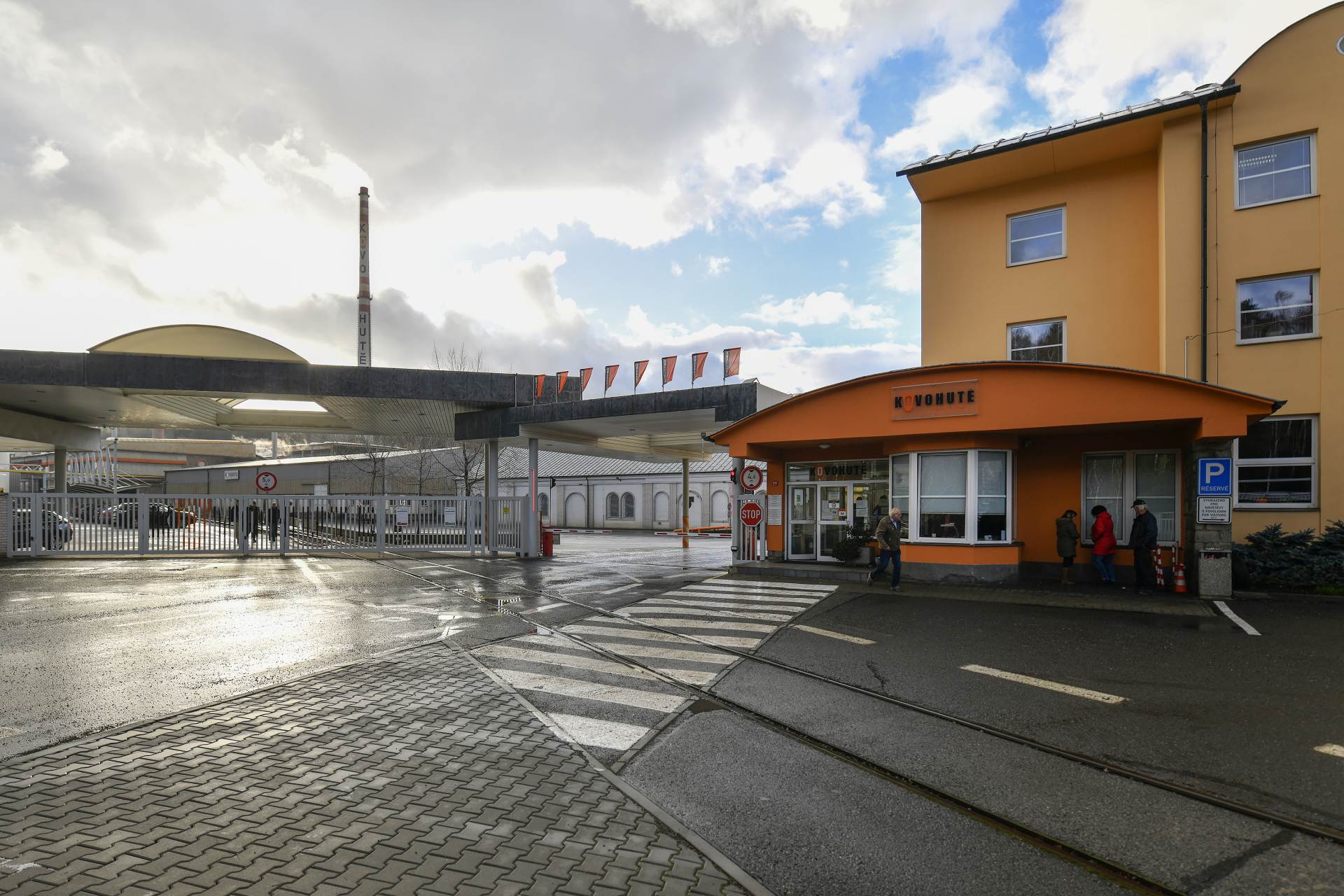 Kovohutím Příbram loni klesl čistý zisk o více než čtvrtinu na 114 milionů korun
