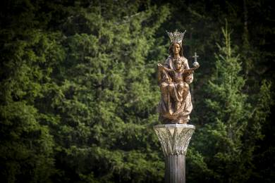 Krkonoše mají Královnu hor, mariánský sloup tohoto jména je u Erlebachovy boudy