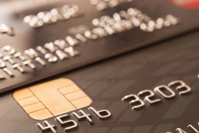 STEM/MARK: Většina Čechů neřeší, jaký typ platební karty od banky dostanou