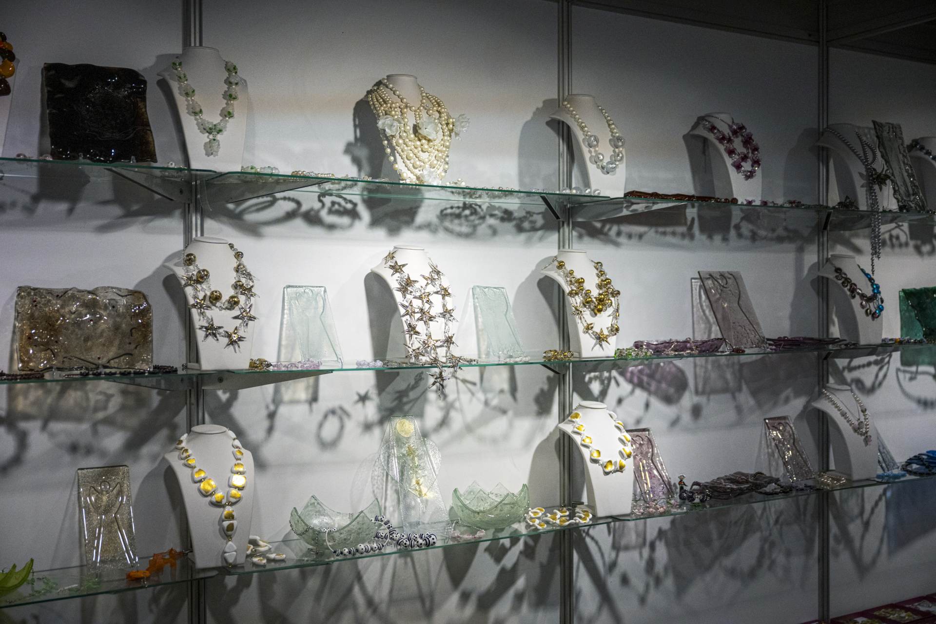 Vedle šperků nabídla Preciosa na Křehké kráse v Jablonci n. N. i skelné hnojivo