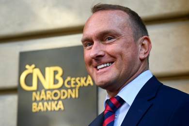 Bývalý šéf hradního protokolu Kruliš povede v ČNB sekci kancelář
