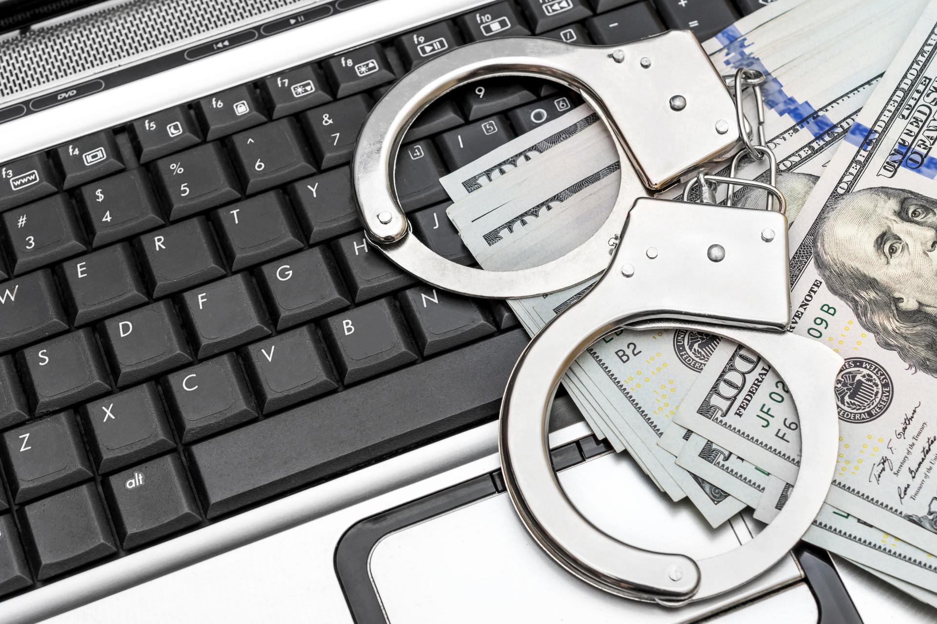 Počet pokusů o kyberpodvod vzrostl v Komerční bance letos o 39 procent