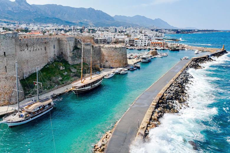 Kypr přebírá předsednictví EU, zaměří se na podporu Ukrajiny, obranu i migraci