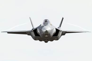 Británie nakoupí 12 letounů F-35A schopných nést taktické jaderné zbraně