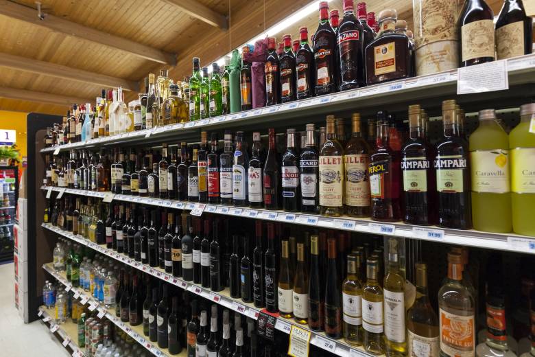 Další navýšení spotřební daně u lihovin o 10 pct zdraží alkohol, tvrdí výrobci