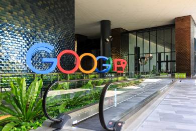 USA zvažují, že požádají soud, aby nařídil rozdělení internetové firmy Google