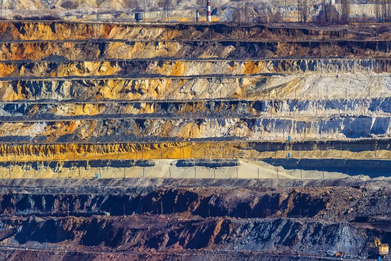 WSJ:Trump po válce plánuje americké investice v Rusku včetně těžby vzácných kovů