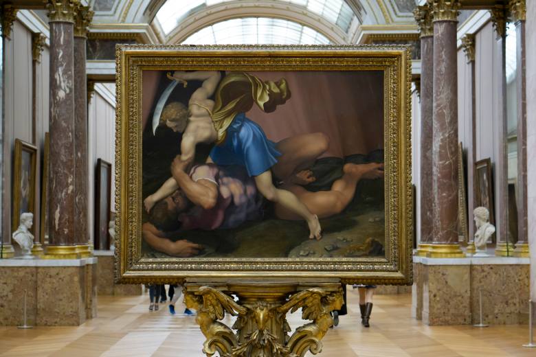 Po krádeži šperků za miliardy muzeum Louvre zvyšuje bezpečnostní opatření