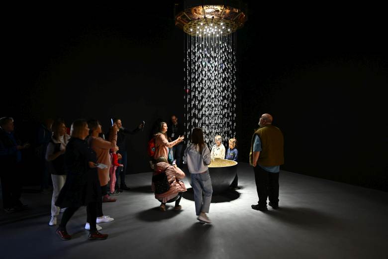 Skláři Preciosa-Lustry se obávají, že zavedení cel poznamená i trhy mimo USA