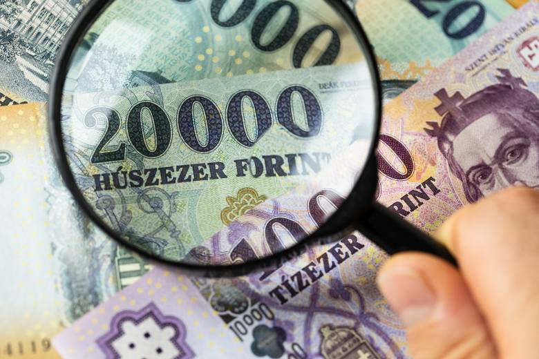 Maďarská centrální banka ponechala úroky krátce před volbami na 6,25 procenta