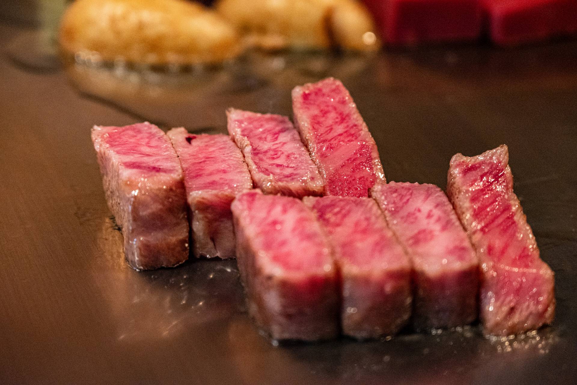 Hosty po předávání