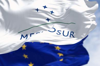 Evropská unie a Mercosur po 25 letech jednání podepsaly obchodní dohodu