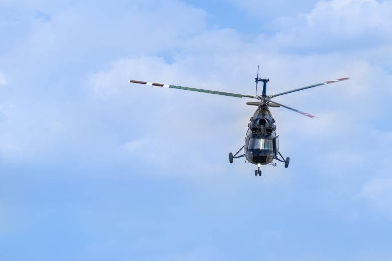 Poslední vrtulník Mi-2 opustil Pardubice, zamířil do vojenského muzea