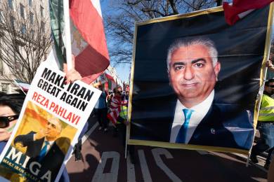 Pahlaví pochválil Trumpa za údery na Írán a nabídl plán pro novou reformu Íránu