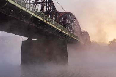 Doporučení UNESCO nebourat železniční most pod Vyšehradem jeho ochránci vítají