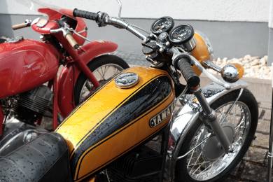 Mexické úřady zabavily hledanému olympionikovi Weddingovi motorky za 40 mln. USD