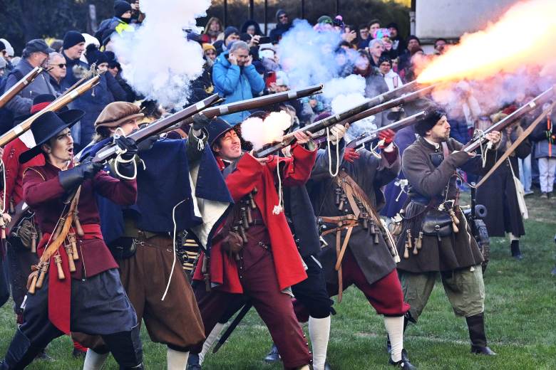 Plzeň si připomněla dobytí z roku 1618, stovky diváků sledovaly šermíře