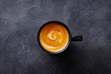 AFP: Nejdražší káva na světě se podává v Dubaji - šálek za 1000 dolarů