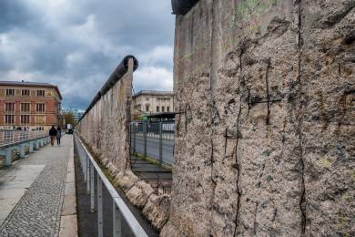 Expert: Algoritmy na sociálních sítích mají rostoucí vliv a rozdělují společnost