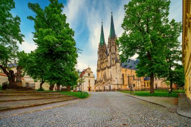 Do Olomouce zamíří v sobotu na inauguraci arcibiskupa přes 3000 věřících