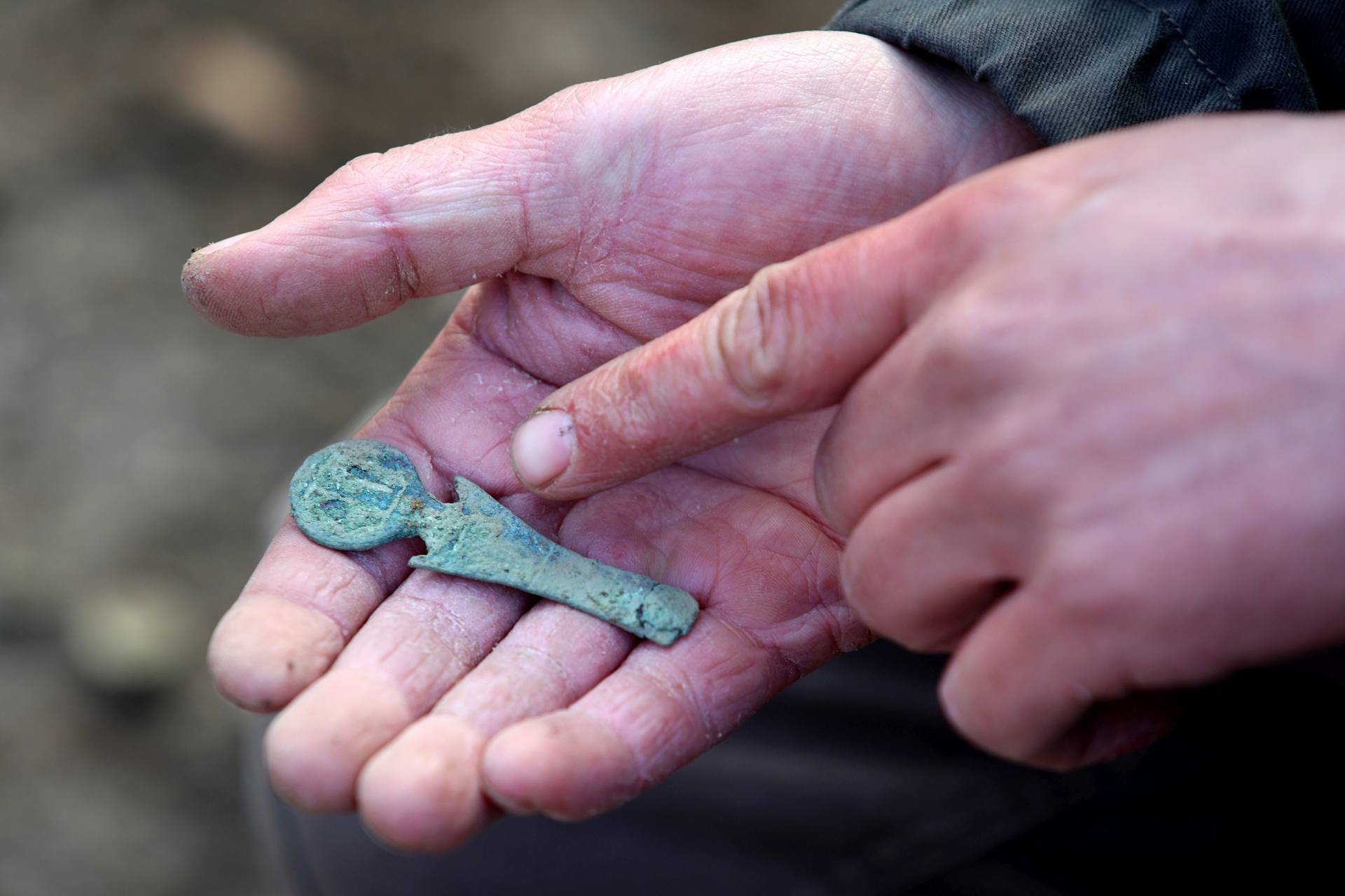 Archeologové našli v centru Velkého Meziříčí středověkou studnu i základ pranýře