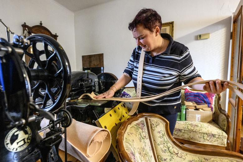 Kožené opasky z dílny živnostnice z Ústecka má v šatníku i prezident Pavel