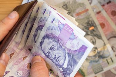 Analytici na posledním letošním jednání ČNB nečekají změnu úrokových sazeb