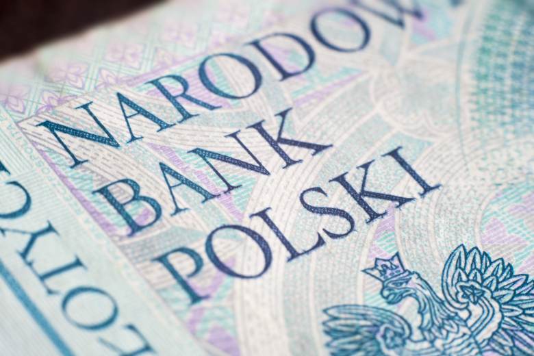 Polská centrální banka znovu snížila základní úrok, nově činí 4,25 procenta