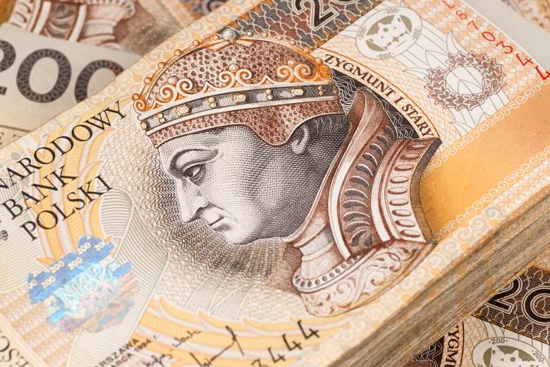 Tusk ohlásil investice ve výši 650 mld. zlotých, část půjde na bezpečnost