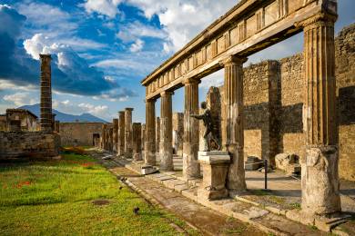 V Pompejích archeologové našli pozůstatky dvou mužů, kteří prchali před erupcí