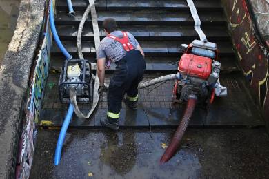 V Moravskoslezském kraji zůstávají stovky evakuovaných, voda ale už opadla