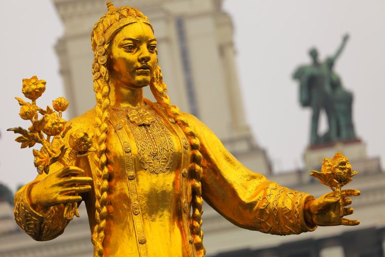 Ruští zákonodárci navrhují zrušit rozhodnutí SSSR předat Krym Ukrajině