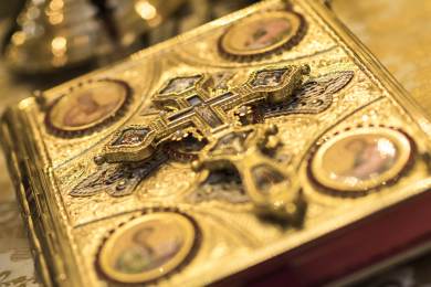 Seznam Zprávy: Pravoslavná církev čelí návrhu na konkurz kvůli dluhům na platech