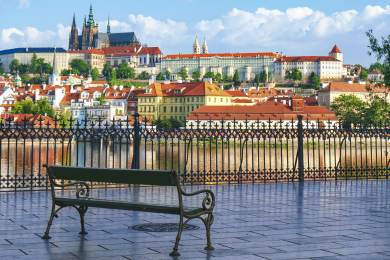 Pražský hrad otevřel ve Starém královském paláci obchod se suvenýry