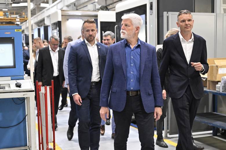 Pavel vidí šanci pro český export s komplexními projekty v rozvojových zemích Pavel vidí šanci pro český export s komplexními projekty v rozvojových zemích