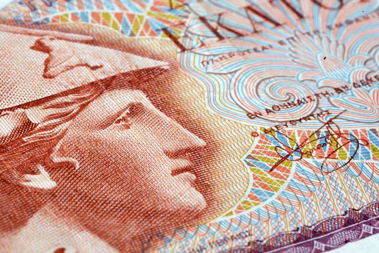 Zemřel bývalý řecký premiér Kostas Simitis, Řecko za jeho vlády přijalo euro