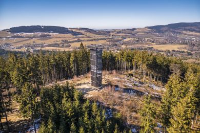 Turisté v Libereckém kraji mířili zatím na hory i památky, méně na koupaliště Turisté v Libereckém kraji mířili zatím na hory i památky, méně na koupaliště