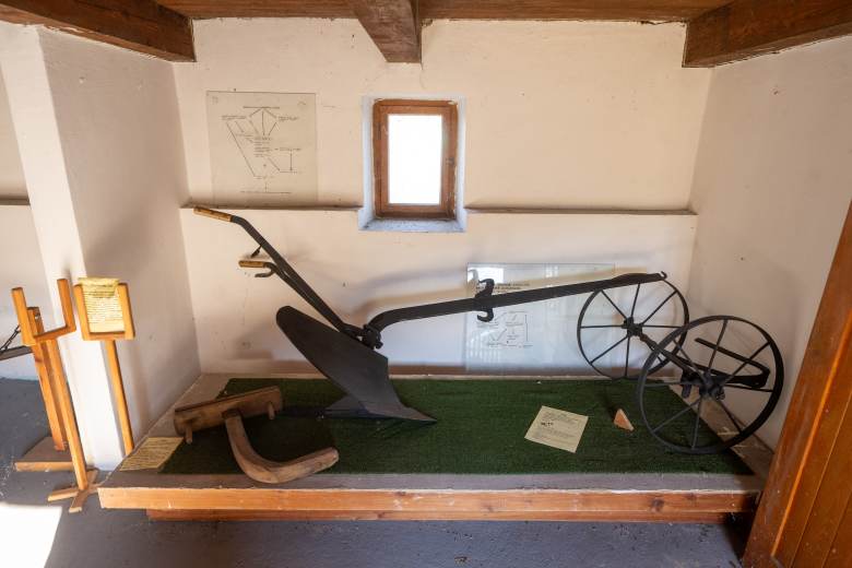 Rybitví plánuje opravu domku bratranců Veverkových k 200letému výročí ruchadla