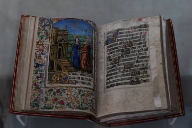 Muzeum umění vystavuje nejcennější rukopisy arcibiskupství ve Zdíkově paláci