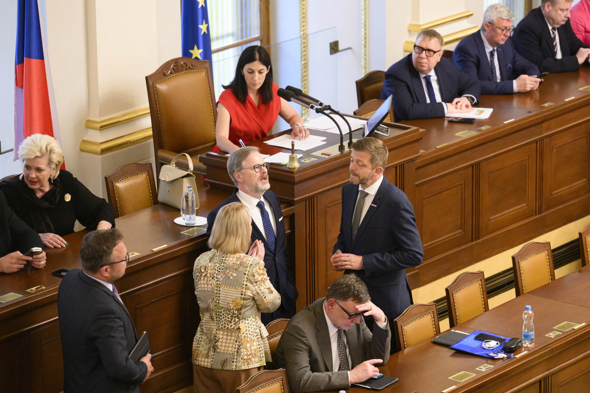  ČR sněmovna důchody historie komunismus 