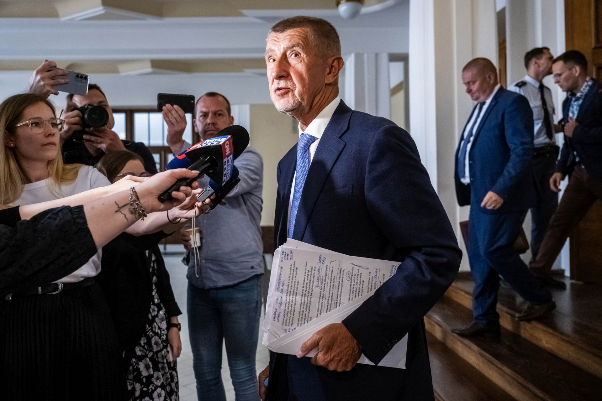  ČR soud sněmovna Babiš Čapí_hnízdo 