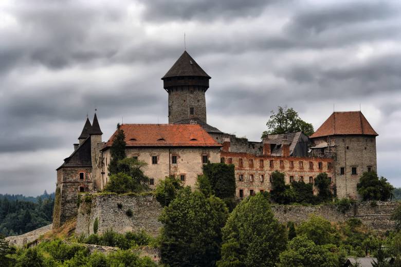 Vánoční atmosféra na zámcích: Raduň a Janovice lákají na adventní akce