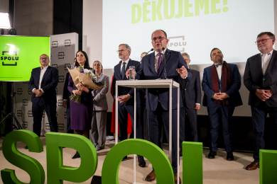 Pro konec koalice Spolu v roli opozice jsou většinou politici ODS a KDU-ČSL