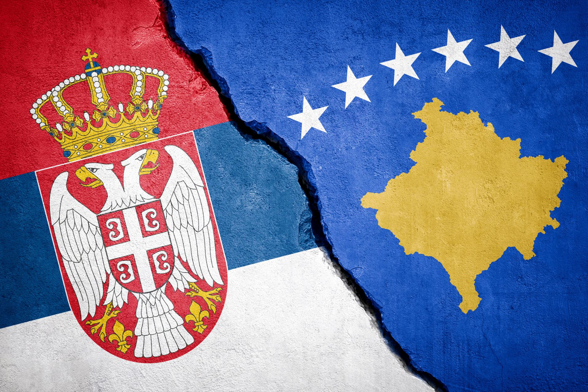  Albánie Francie Kosovo Srbsko diplomacie Macron víza 