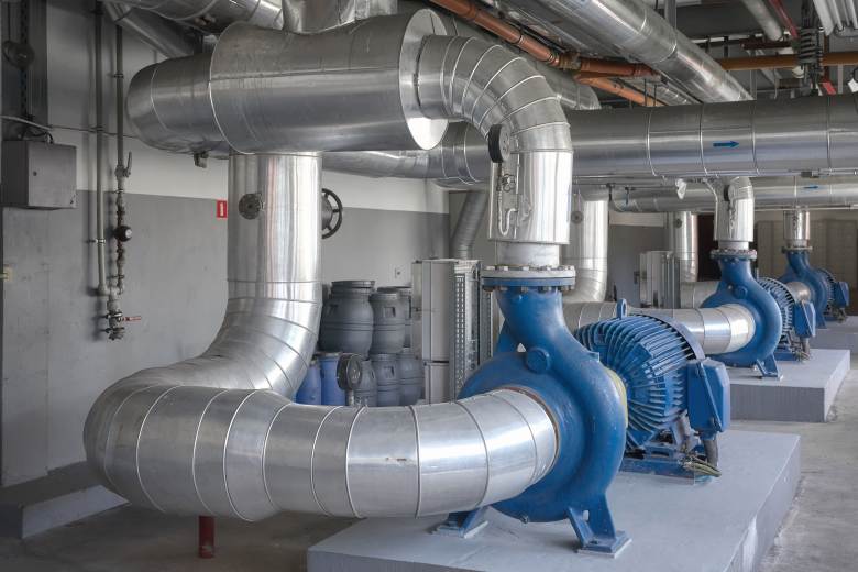 Hlídač státu: Největšími soukromými příjemci dotací byly loni energetické firmy