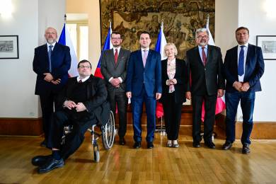 Mezi Macinkovými poradci jsou Weigl, Filipi či Forejt, povede je Šebesta Mezi Macinkovými poradci jsou Weigl, Filipi či Forejt, povede je Šebesta