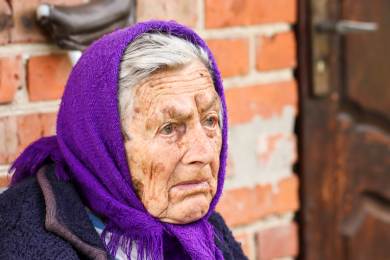 Ukrajina Rusko boje společnost senioři