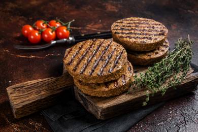 Poslanci Evropského parlamentu schválili zákaz vegetariánských steaků