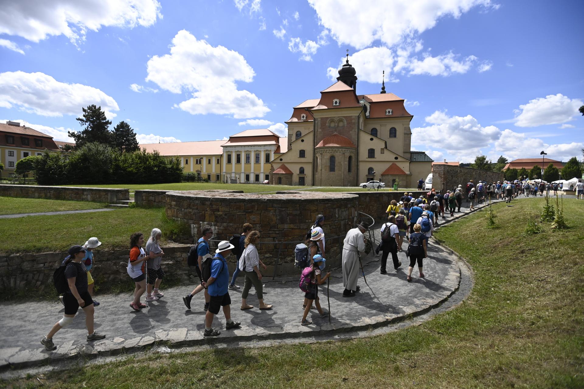  ČR sociální církve zábava věrozvěsti Charita Velehrad 